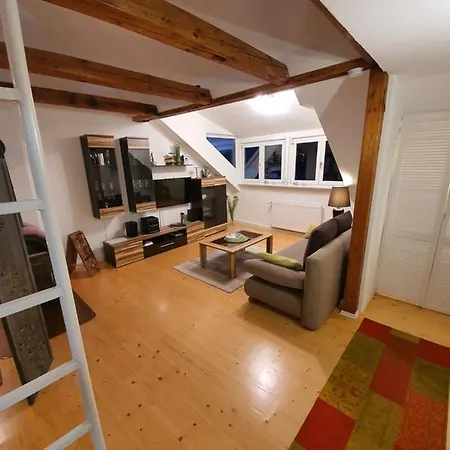 Apartamento Fewo Am Blauen Hut In